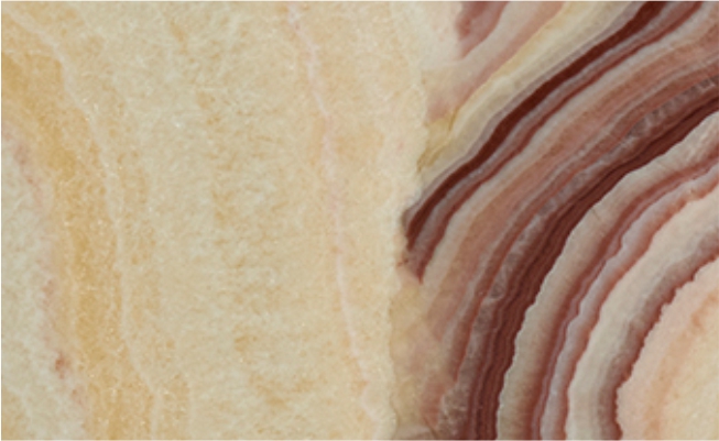 Cloudy Honey Onyx
